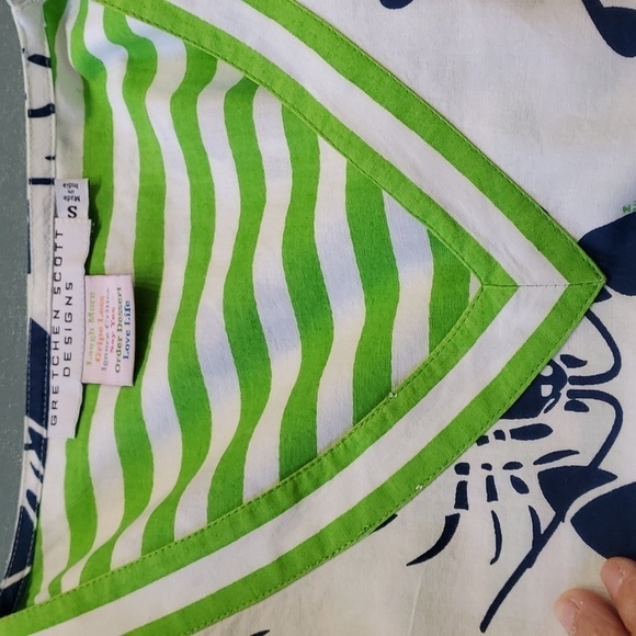 GRETCHEN SCOTT, women's tunic top. V neck, 3/4 sleeves. White w/blue lob… - Picture 8 of 13